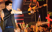 Ca sĩ Adam Lambert chinh phục khán giả Việt!