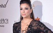 Eva Longoria hạnh phúc nhận bằng thạc sĩ