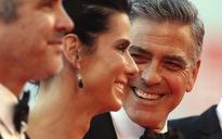 Sandra Bullock ra sức "minh oan" cho George Clooney