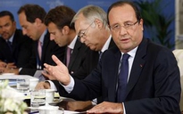Pháp chờ Liên Hiệp Quốc trước khi đánh Syria