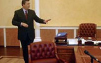 Thủ tướng Ukraine Viktor Yanukovich: Không chấp nhận việc Mỹ can thiệp vào Ukraine