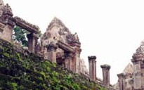 Tranh chấp đền Preah Vihear: Thái Lan và Campuchia "lôi" nhau ra UNESCO