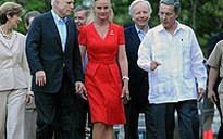 Vai trò của Mỹ và Israel