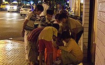 Những kẻ chăn dắt trẻ