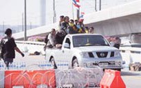 Nhiều phương án đưa khách người Việt về nhà