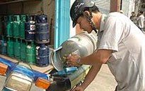 Thiên vị, trái luật!