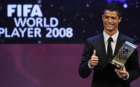 C. Ronaldo thâu tóm mọi danh hiệu