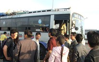 Bắt xe chở quá tải: 46 chỗ nhồi nhét 75 khách!