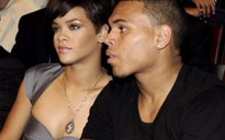 Ảnh chụp Rihanna bị hành hung giá 62.500 USD