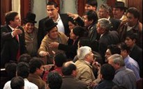 Tổng thống Bolivia tuyệt thực