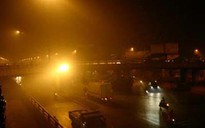Nông dân “xông khói” mù mịt thủ đô Hà Nội