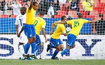 Brazil tiễn Mỹ về nước