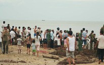Quảng Bình: Nổ bom trên bãi biển Đá Nhảy