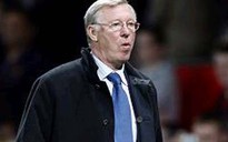 Sir Alex thừa nhận cách cộng bù giờ là “điên rồ”