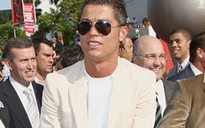 Ronaldo thắng kiện báo Anh