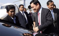 Thaksin đổi tên, nhận hộ chiếu của 3 nước