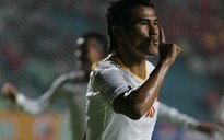 Bóng đá nam, nữ VN đại thắng Malaysia!