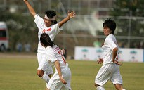 Kim Chi đổ máu đổi bàn thắng