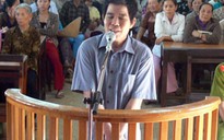 Phạt tù kẻ làm nhục vợ giữa đám đông