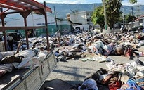 Người dân Haiti chặn đường bằng xác chết