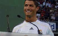 Ronaldo trúng mánh