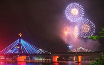 Về thành phố biển thưởng thức đại tiệc pháo hoa