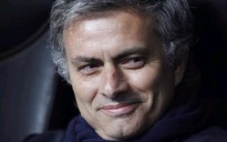 “Người đặc biệt” Mourinho hưởng lương cũng… đặc biệt