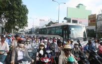 TPHCM: Kẹt xe nghiêm trọng sau lễ