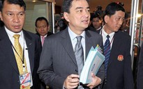 Thủ tướng Thái Lan ra tòa