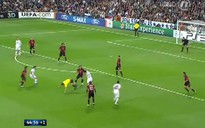 “Sao” Real tranh bóng với... trọng tài