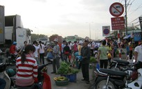 TPHCM: Công nhân chê hầm chui bạc tỉ