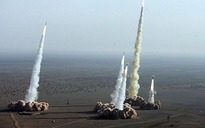Iran thử tên lửa gần cơ sở hạt nhân