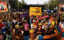 Thái Lan: Phe “áo vàng” đòi chính phủ từ chức