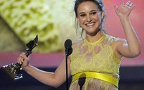 James Franco, Black Swan thắng lớn tại giải Spirit