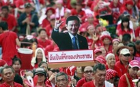 Thaksin "giật dây" từ nước ngoài
