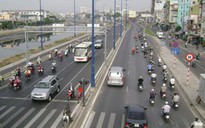 Trục trặc dự án xe điện mặt đất