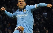 Đồng đội năn nỉ Tevez đừng bỏ Man City