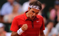 Federer thăng hoa, Djokovic gục ngã