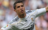 Man City dụ Ronaldo bằng xe Bentley đầy tiền