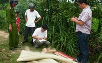 Phát hiện người chết bất thường dưới kênh