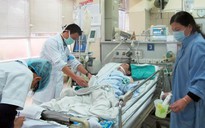 Cứ bị đâm chém, ai dám làm bác sĩ!