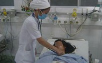 Bị ép chuyển trường, nữ sinh 14 tuổi tự tử