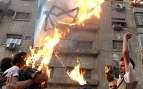 Ai Cập: Hàng ngàn người biểu tình đốt phá sứ quán Israel