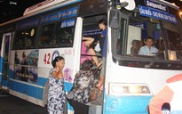 Tăng giá vé hai tuyến xe buýt đêm