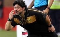 Maradona thua đau cùng đội bóng mới