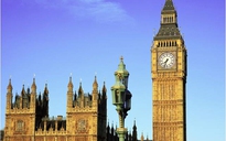 Tháp Big Ben đang “chìm”