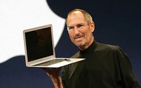 Mẹ “phù thủy” Steve Jobs chưa biết con qua đời