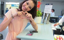 Trúc Diễm rạng ngời ngày lên đường "chinh chiến"