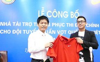 Tuyển quần vợt mặc trang phục Nike