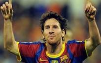 Messi vượt mốc 200 bàn, thủ môn Valdes phá vỡ kỷ lục